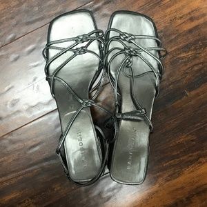 Bandolino Womans Square Toe Silver Heels Sz 8